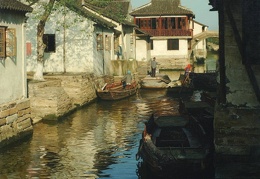 Yihua Wang Canal in Zhouzhuang 1941 40