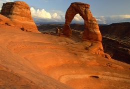 Delicate Arch at Sunset  Arches National Park  Near Moab  Utah